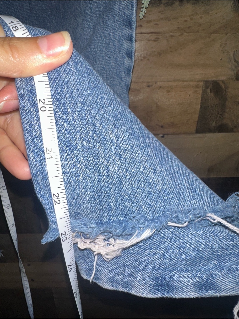 River Island High-Rise cropped distressed Women's Blue Jeans, size 10 - Picture 4 of 5